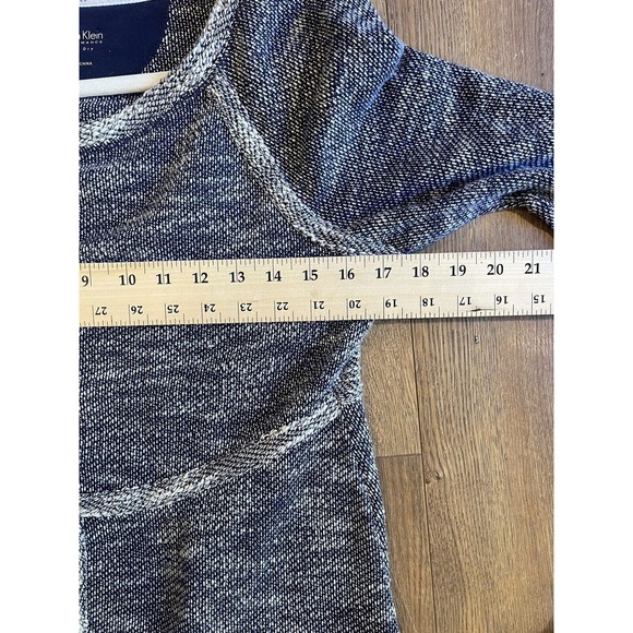 Performance Calvin Klein Pullover Sweater Womens Med quick dry - Picture 6 of 9